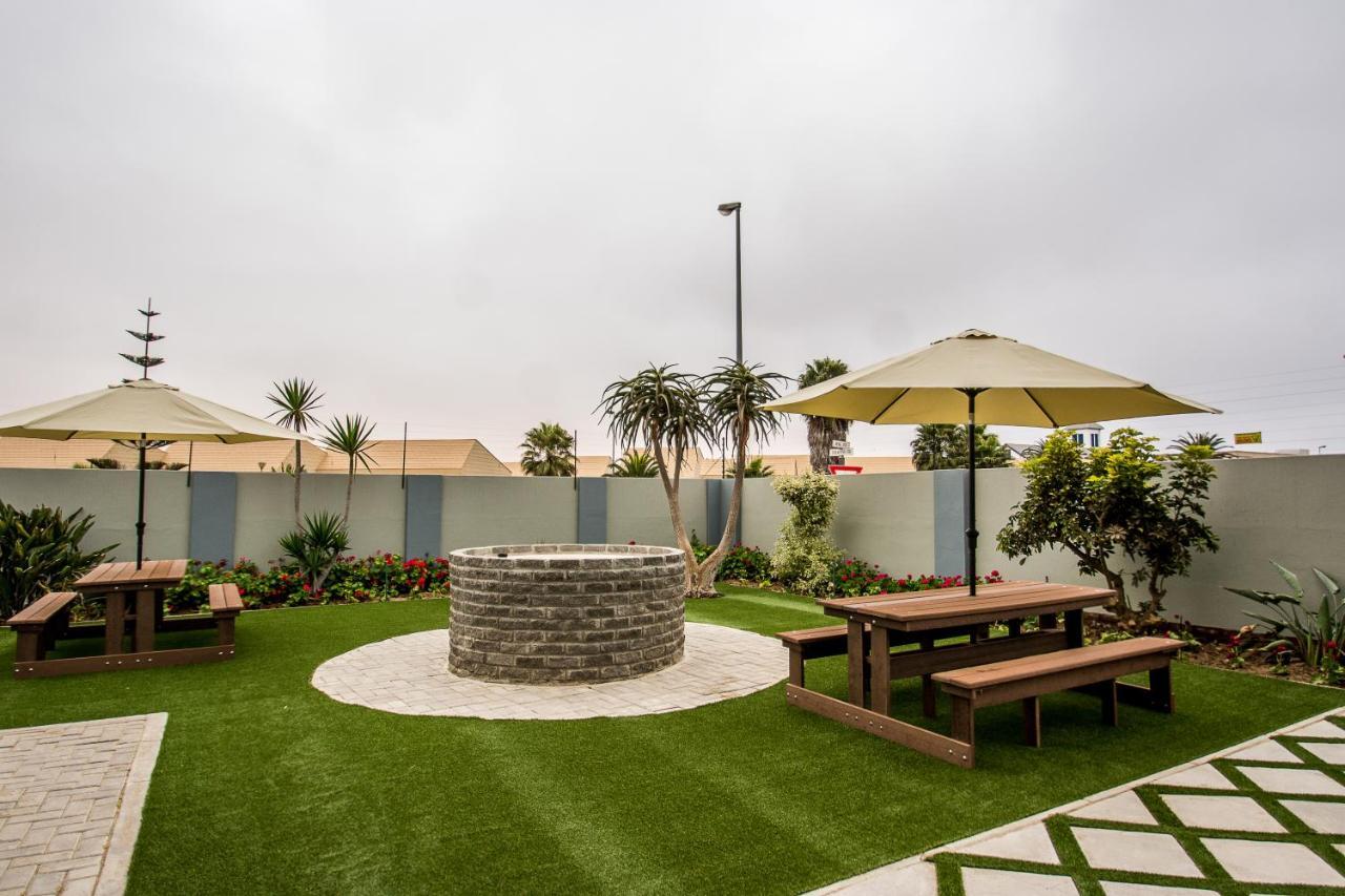 Sea View Bliss Guesthouse With Self Catering Swakopmund Esterno foto