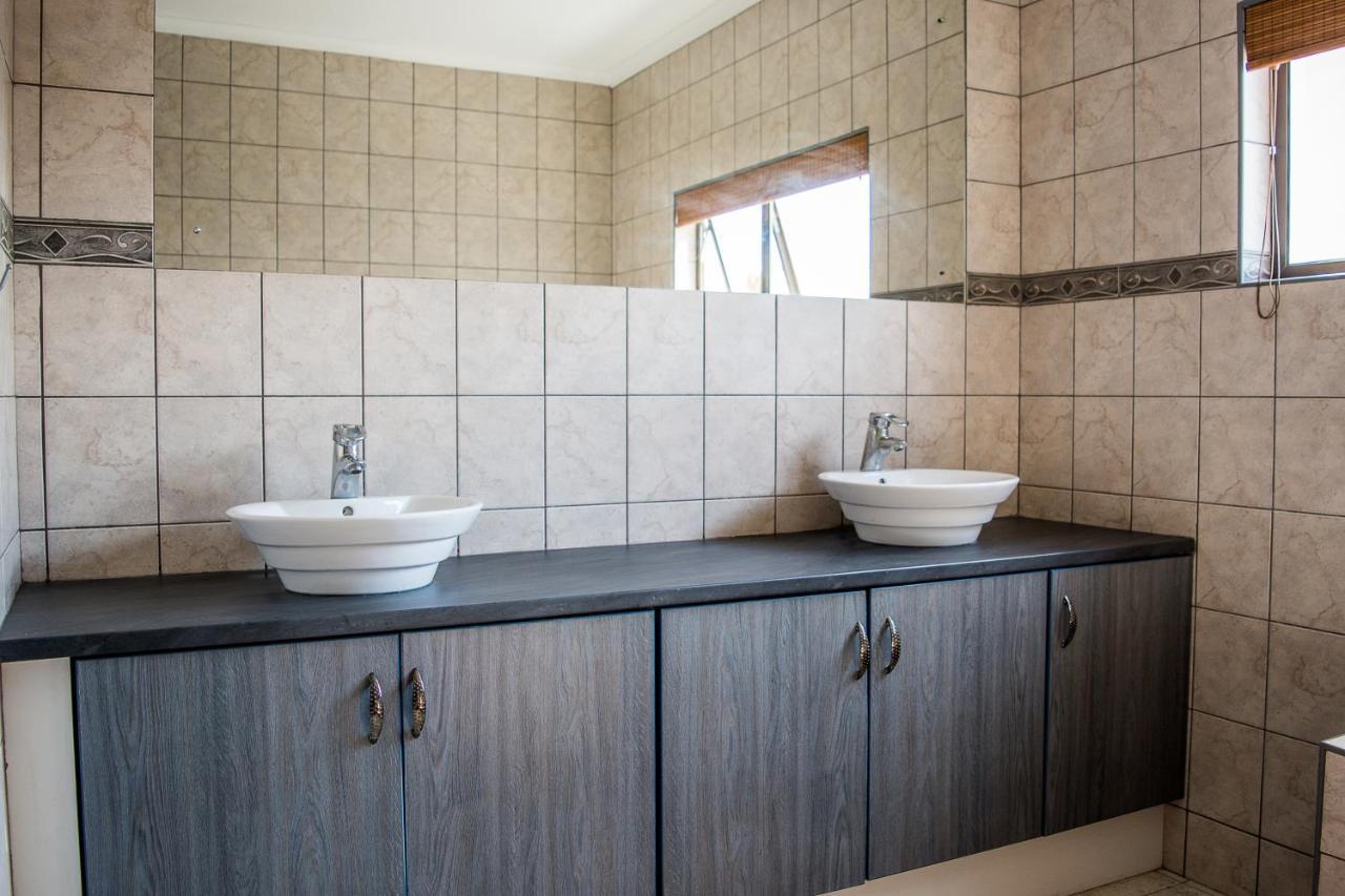 Sea View Bliss Guesthouse With Self Catering Swakopmund Esterno foto